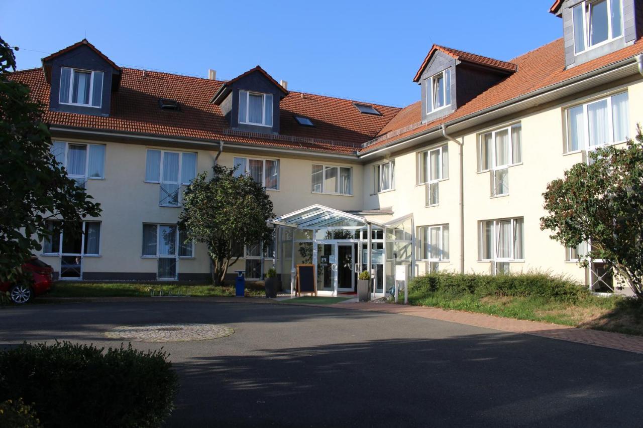 Hotel Ilmtal Mellingen Esterno foto